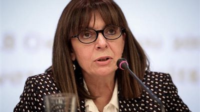 في أول زيارة لها للإسكندرية | 5 معلومات عن إيكاتيريني ساكيلاروبولو رئيسة اليونان